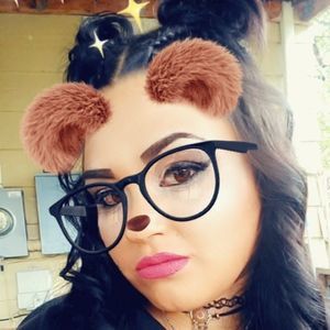 Meet your Posher, Eli